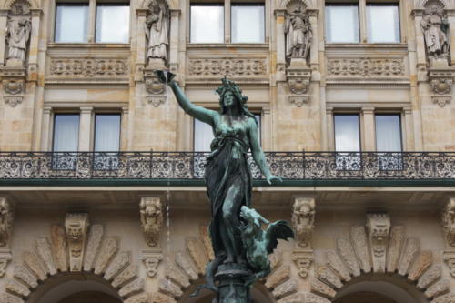 Ehrenhof Rathaus