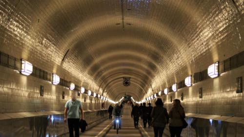 Vecchio Tunnel Fiume Elba St. Pauli